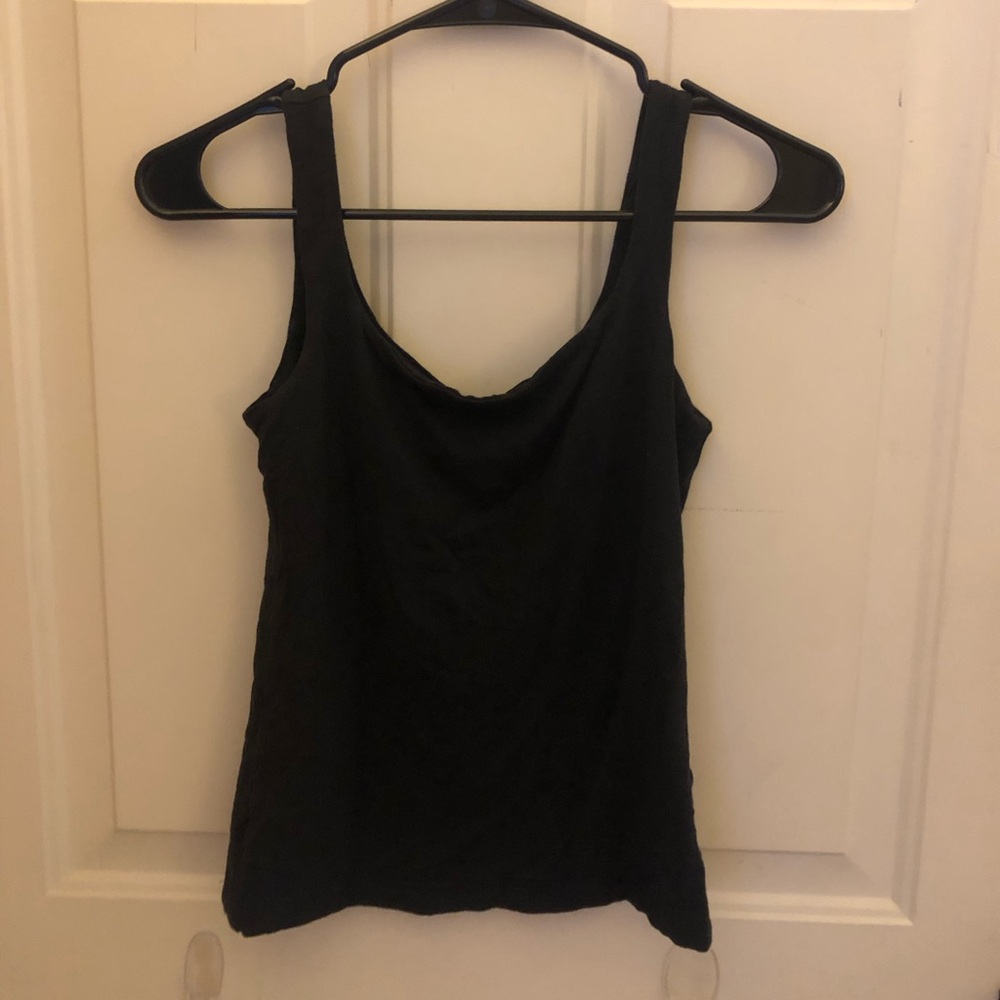 Woman’s Size S Cabinet Black Tank